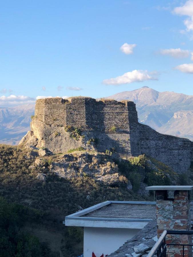 Kale Guesthouse Gjirokastër المظهر الخارجي الصورة