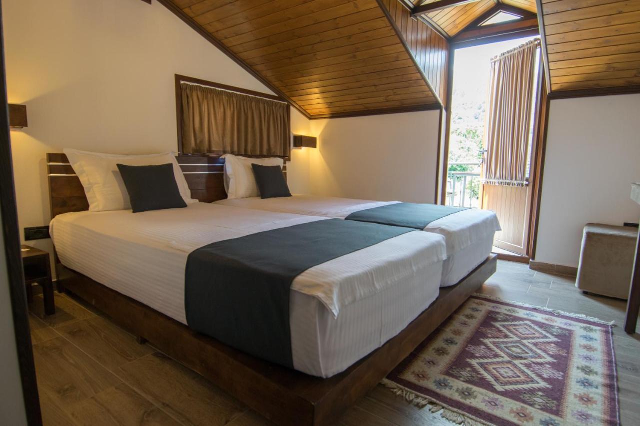 Kale Guesthouse Gjirokastër المظهر الخارجي الصورة